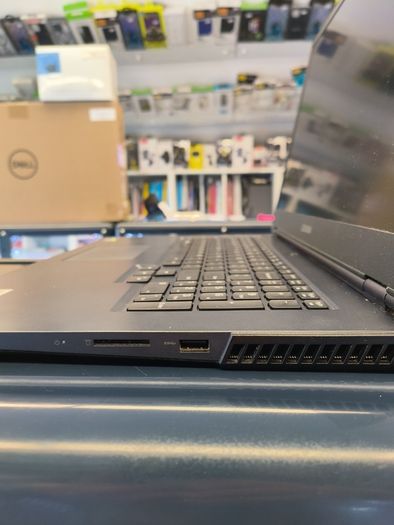 Lenovo Legion 5 17.3" Full HD Gaming Notebook Laptop, Intel Core i7-11800H 2.30 GHz, 32GB RAM, 256GB SSD + 1TB HDD, NVIDIA GeForce RTX 3050 4GB, Windows 11 Pro