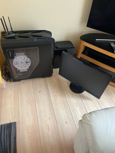Pc with 27 Monitor