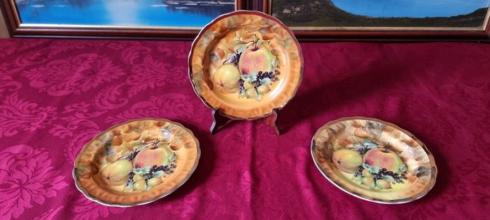 3 Piece Antique Hose St. Pottery 8.5 Inch Diameter Orchard Gold Starter / Salad / Breakfast Plate Made in England