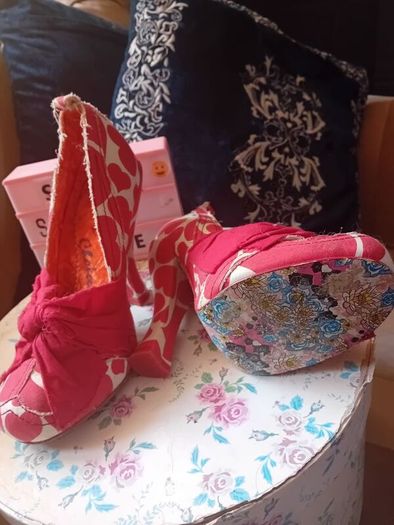 ladies shoes
