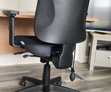 1200 Beech Straight Office Desk & Chair