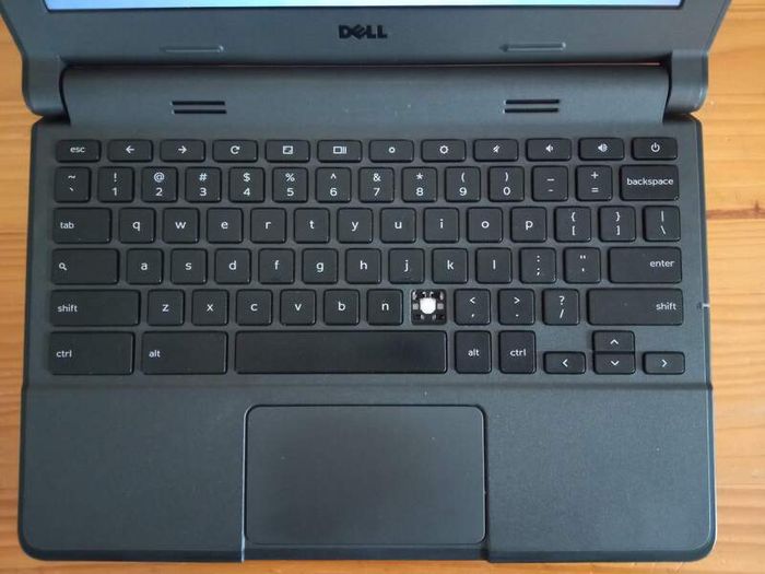 Dell Chromebook 11 3120 | Celeron N2840 | 4GB RAM | 16GB eMMC | Xubuntu 24.04