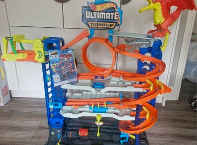 Hot Wheels Garage