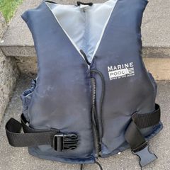Life Jacket teen size