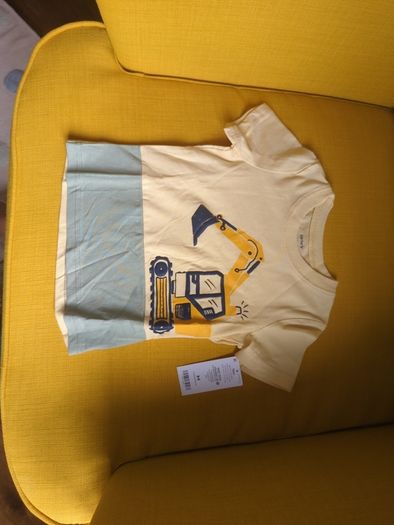 baby tshirt 12-18 months . New with tags.