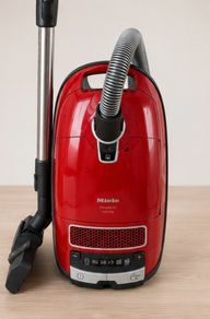 Miele Cat & Dog