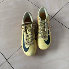 nike boots