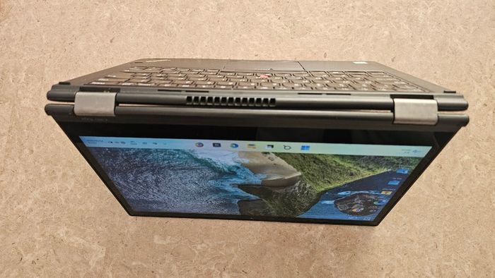 Lenovo ThinkPad X380 Yoga