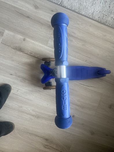 Micro Scooter