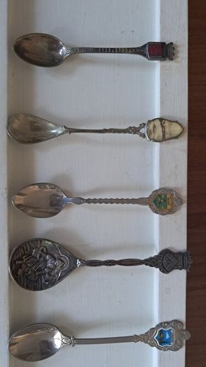 collectors spoons
