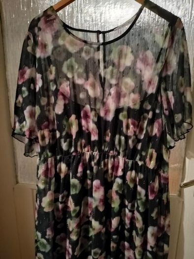 Yours London curve Plus Size Black Floral Print Maxi Smock Dress. Like new.