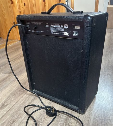 Axl B35 - 35w Bass Amp