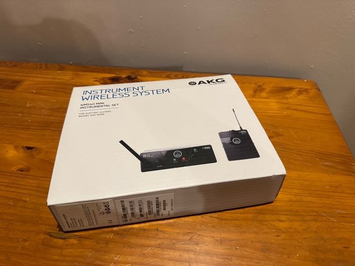 AKG Instrument Wireless System (No offers below asking price)