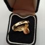 Vintage 9ct yellow gold saddle ring size Q and a half Image 2