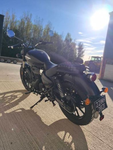 2022 Royal Enfield Meteor 350
