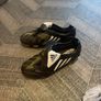 football boots size 3 Image 2