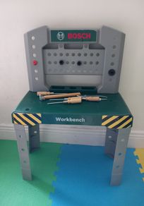 Kids work bench