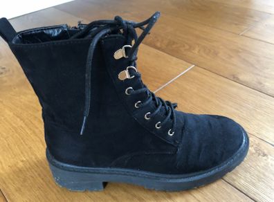 Black lace up boots