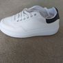 Ladies Trainers BNWT size 5 Image 4