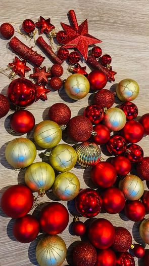 70 Christmas Baubles / Decorations / Red & Gold Baubles
