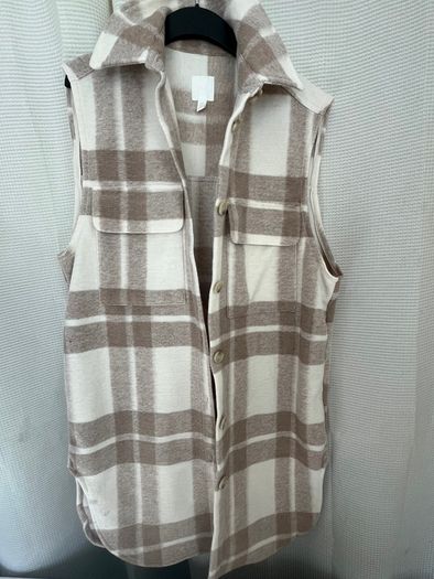 New H&M Sleveless Jacket