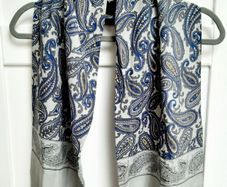 Vintage Kingston's of Dublin paisley scarf