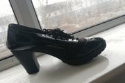 Women shoes - Size 39 (UK 7)