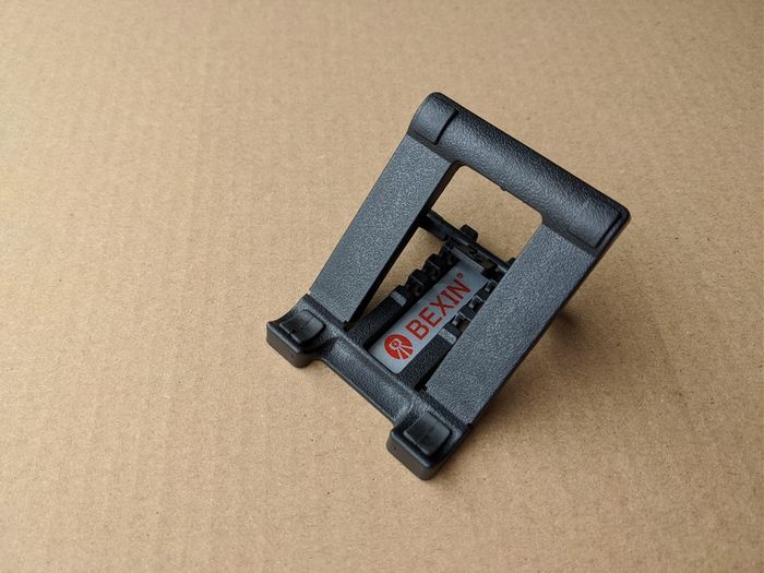 Smartphone stand
