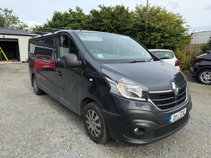 211 Renault trafic 2.0