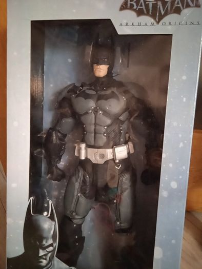 Neca Batman Arkham 1/4 scale figure