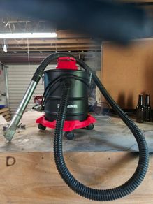 Kaminer 20ltr 1600w hot ash stove vacuum