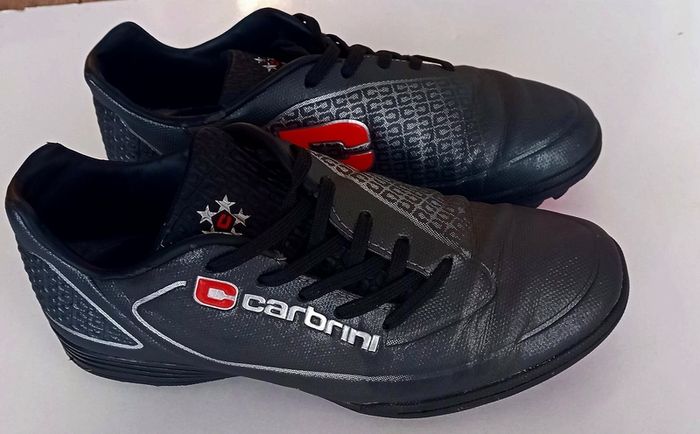 Football Boots UK4