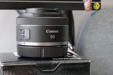 Canon RF 50mm f/1.8 - unused