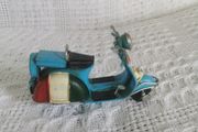 Metal Italian retro scooter
