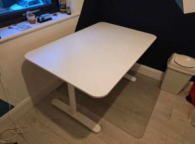 120cm x 80cm IKEA BEKANT Office Desk