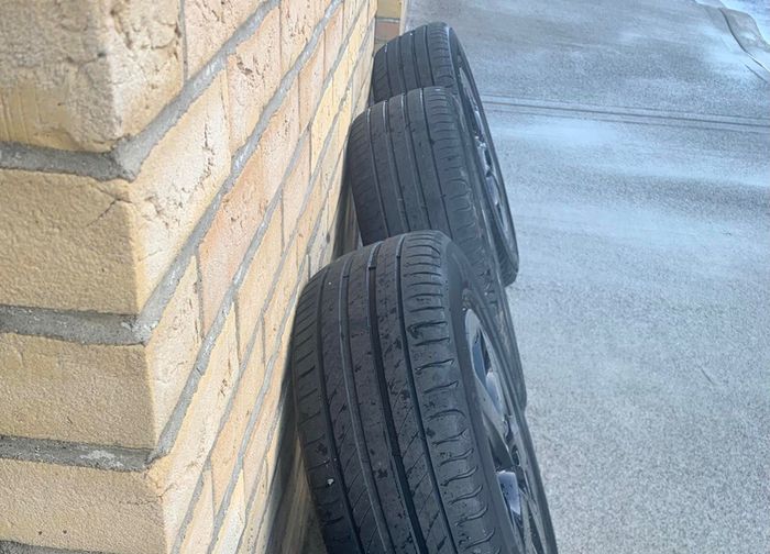Alloys & Wheels