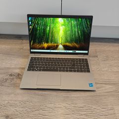 Dell Latitude 5520 Laptop | i5 (11th gen) | 16 GB | 256GB | Win11 | 15.6" FHD
