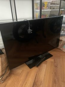 samsung 40in LED tv
