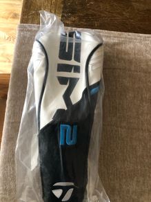 NEW Taylormade Sim 2 Driver Cover