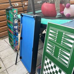 Game table