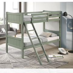 Triple Bunk