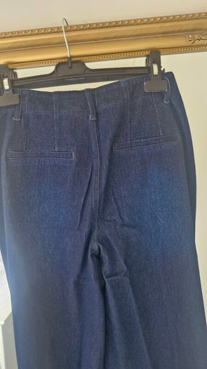 Stunning halara jeans soft and stretchy