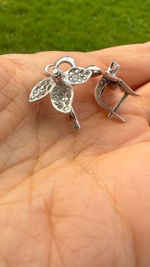 925 Sterling Silver Flower Earrings