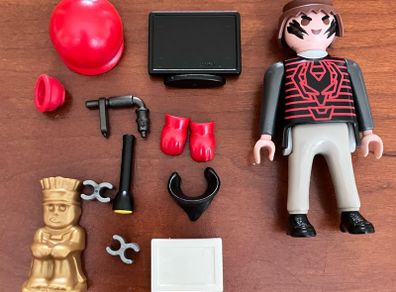 New Playmobil City Action Robber
