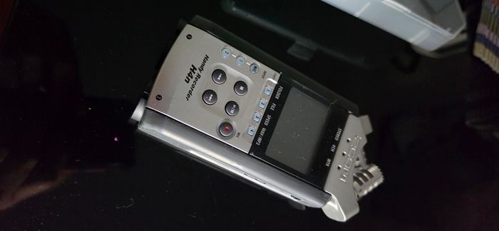 Zoom H4n