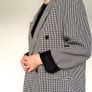 Monochrome houndstooth blazer Image 3