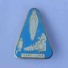 BARCELONA (Spain) - a large and vintage pilgrim's badge (1960s - 1970s)