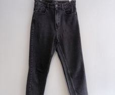 Pre Owned Stradivarius High Waisted Mom Jeans - Washed Black