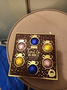 Luxury bath bombs