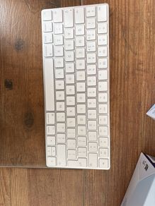 apple Magic Keyboard